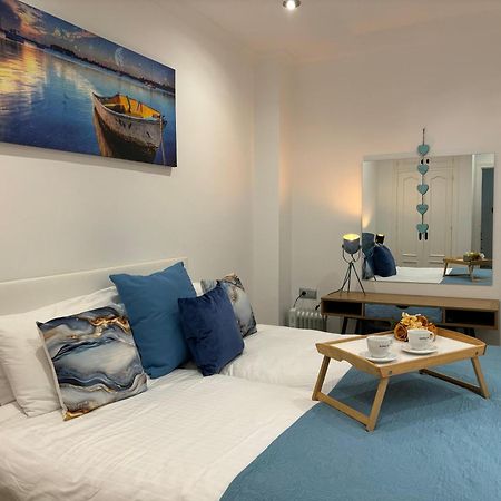 フエンヒロラPort House, Paseo Maritimo,A Un Minuto Playaアパートメント エクステリア 写真