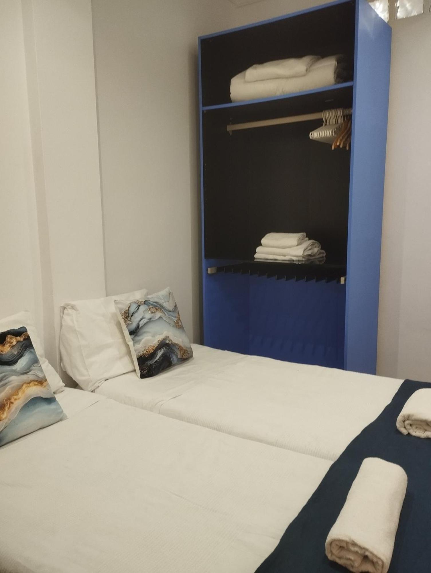 フエンヒロラPort House, Paseo Maritimo,A Un Minuto Playaアパートメント エクステリア 写真