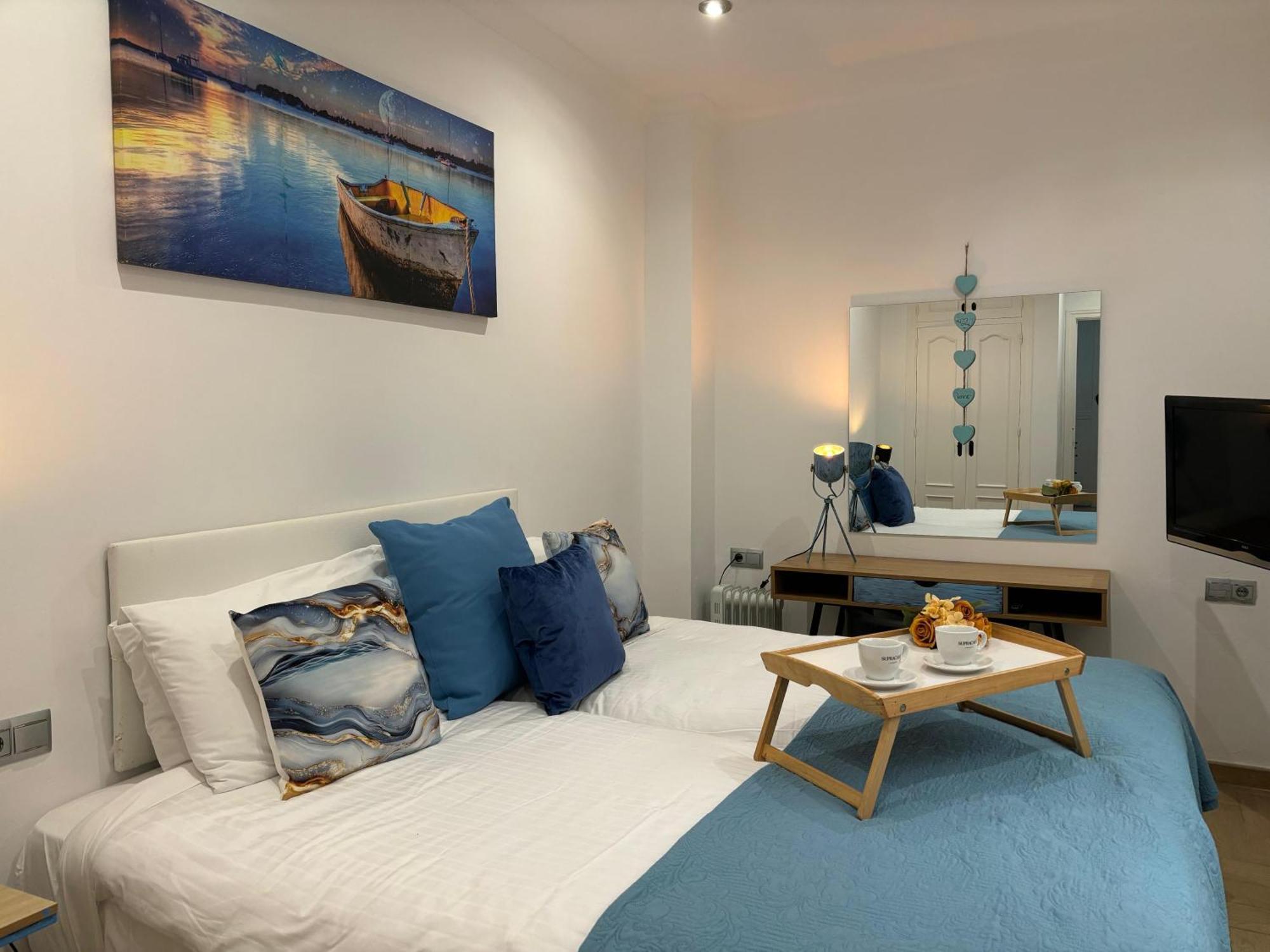 フエンヒロラPort House, Paseo Maritimo,A Un Minuto Playaアパートメント エクステリア 写真